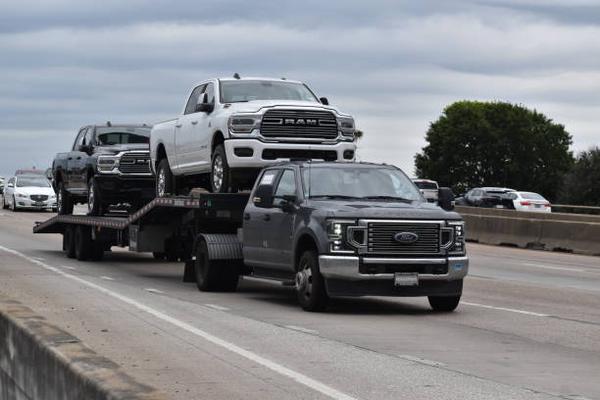 Finding Your Perfect Ride How to Choose the Best Ford Dealer Near You